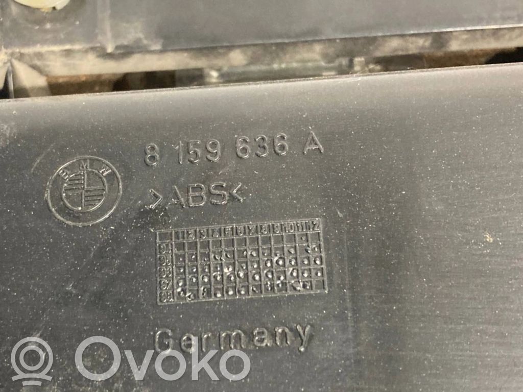 Priekšējo durvju apdare