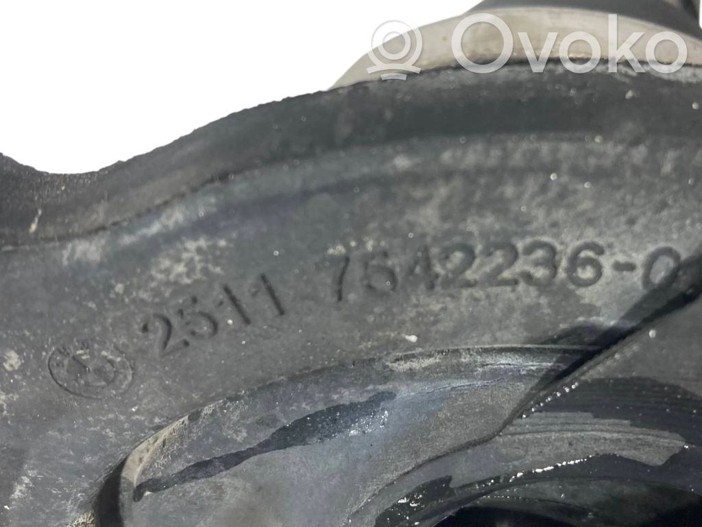 Switching mechanism (sliding mechanism)