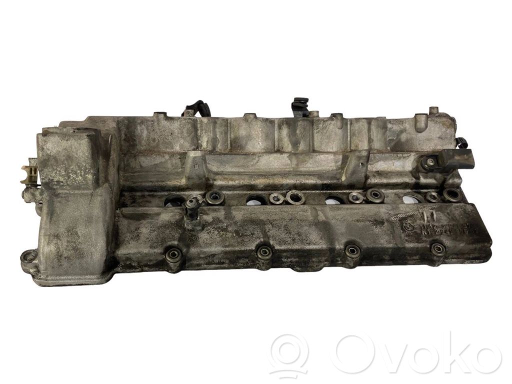 Valve cover