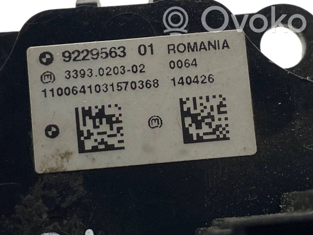 Automašīnas aizdedzes un startera slēdzis