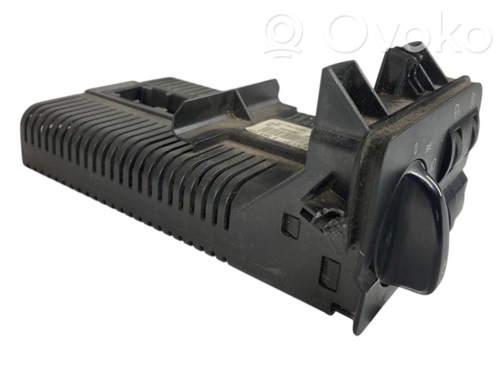 Headlight switch