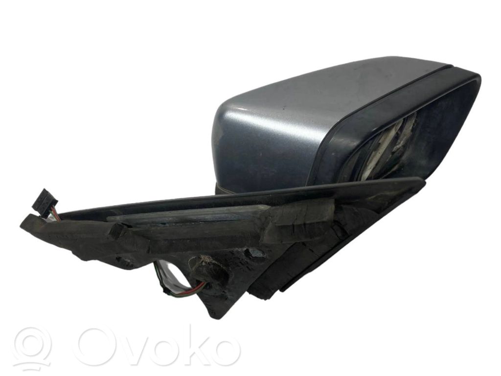 Spogulis (elektriski vadāms)