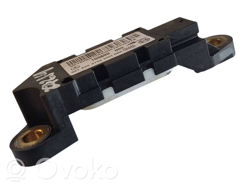 Gaisa spilvenu trieciensensors
