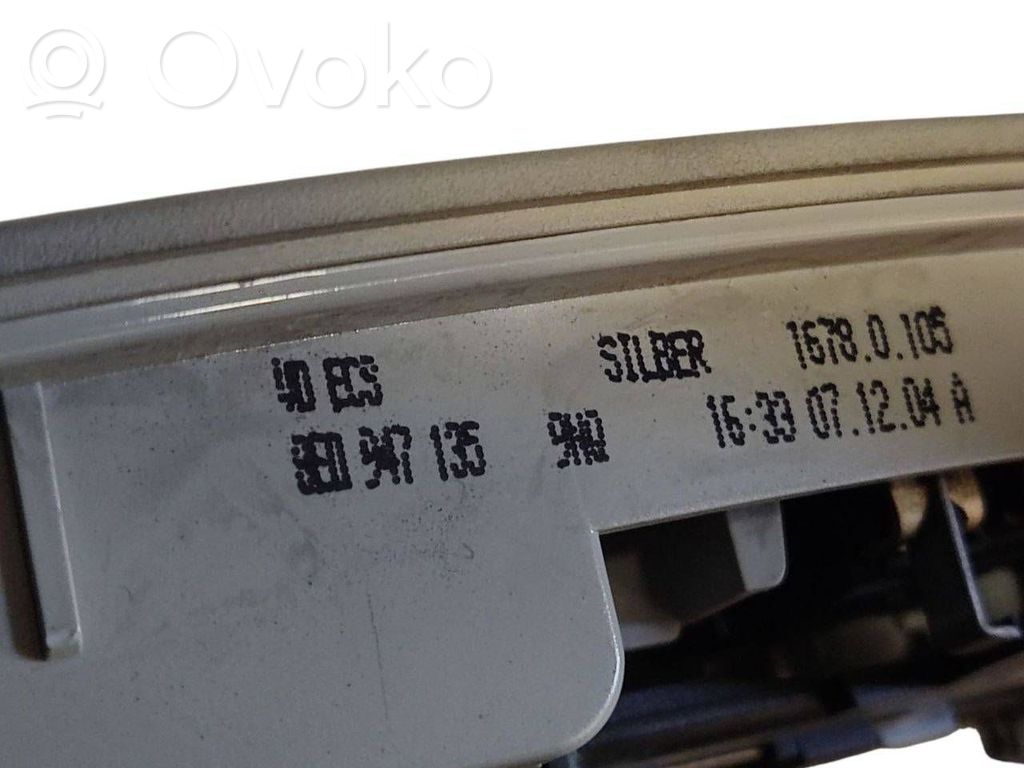 Priekšējo vietu apgaismojums