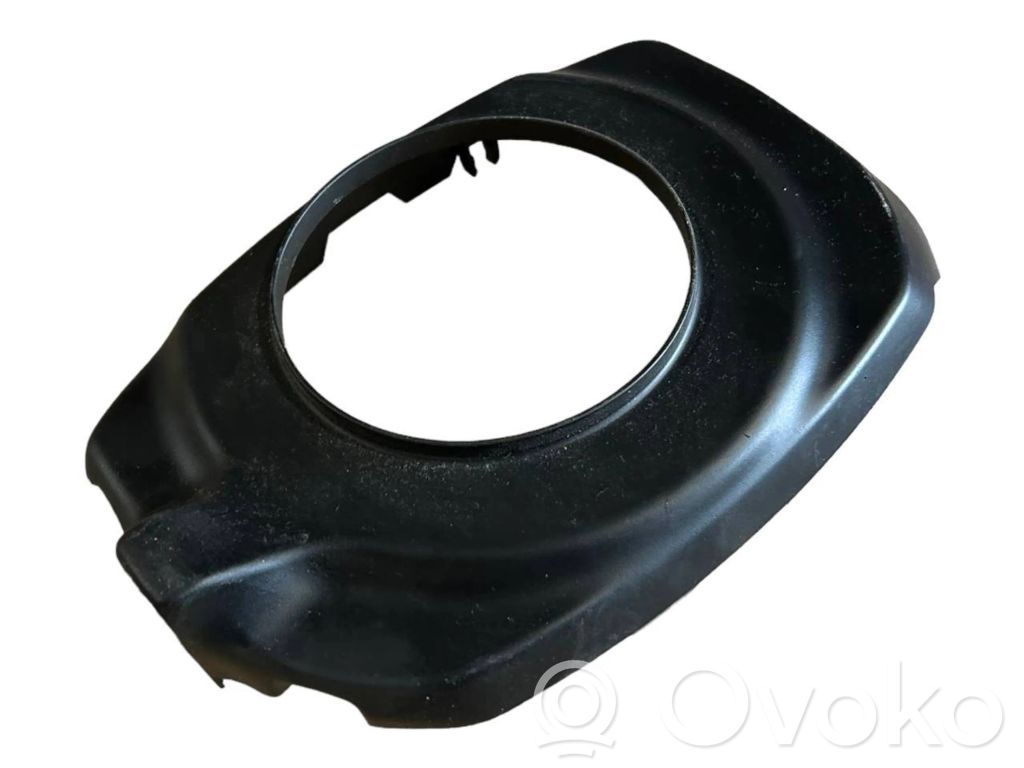 Steering axle trim