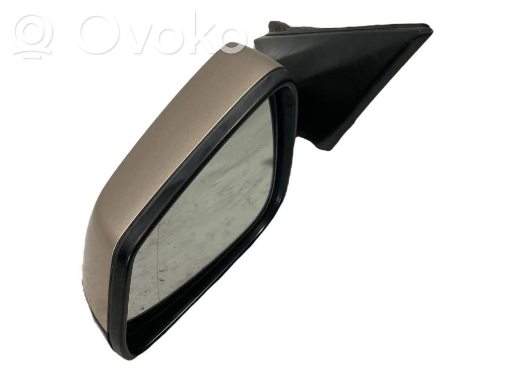 Mirror (electrically controlled)