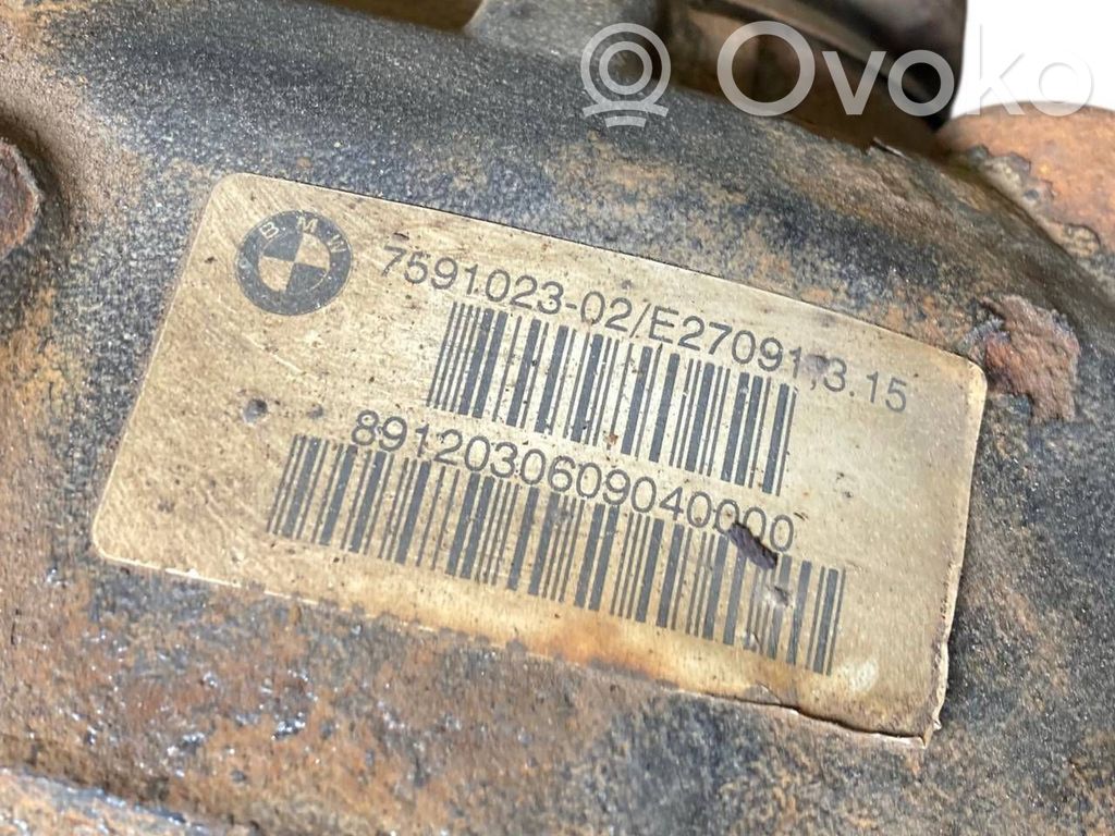 Aizmugurējais reduktors