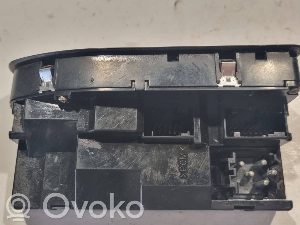 Elektrisko logu slēdzis