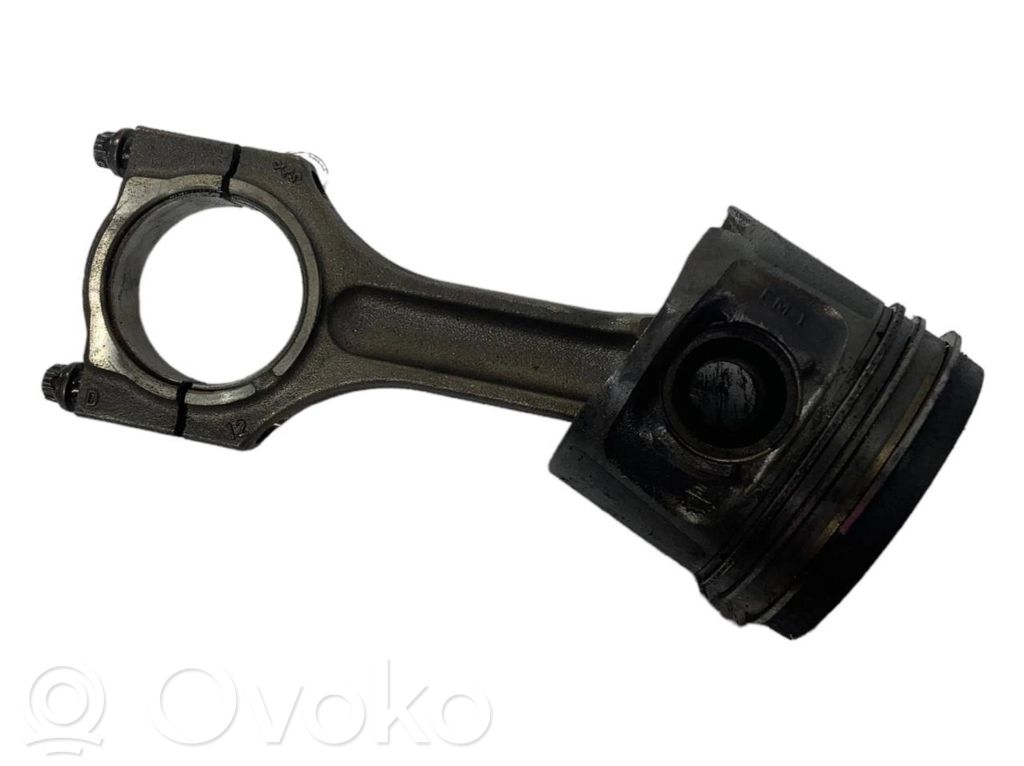 Piston with connecting rod