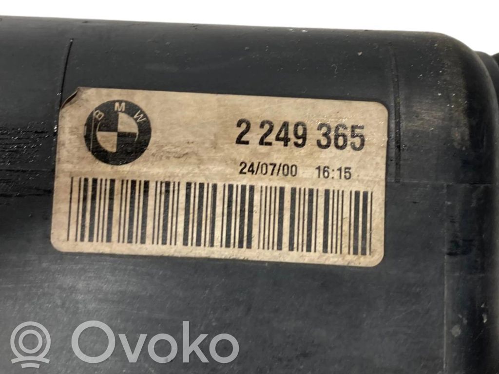 Coolant expansion tank