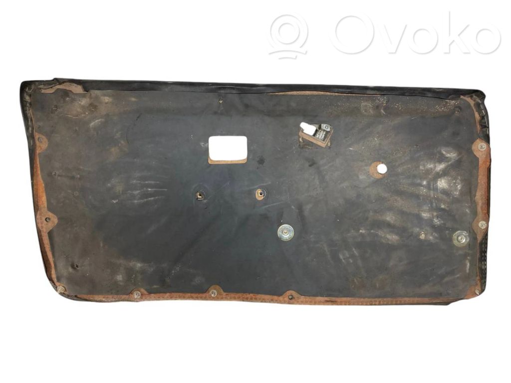 Priekšējo durvju apdare