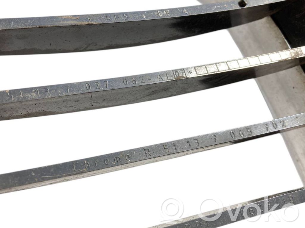 Priekšējais režģis