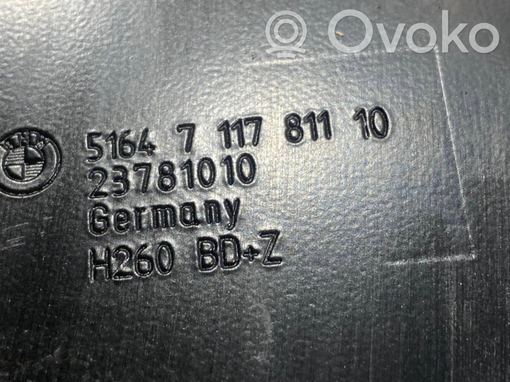 Radiatora (-u) turētājs / kronšteins