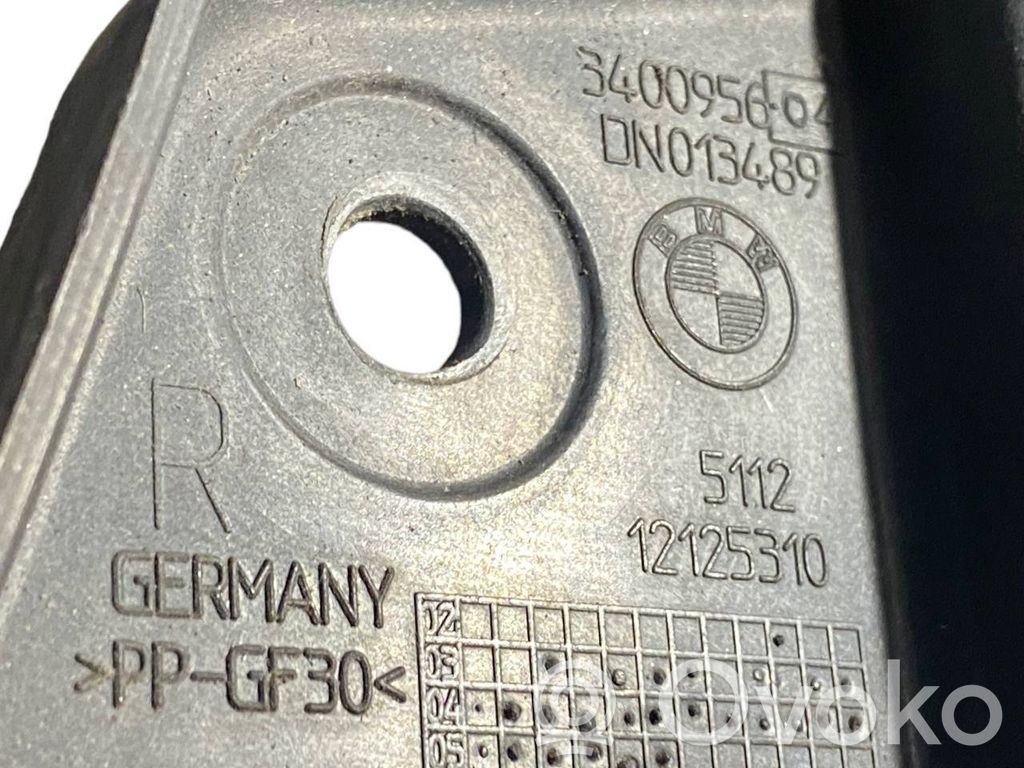 Priekšpusē bampera turētājs