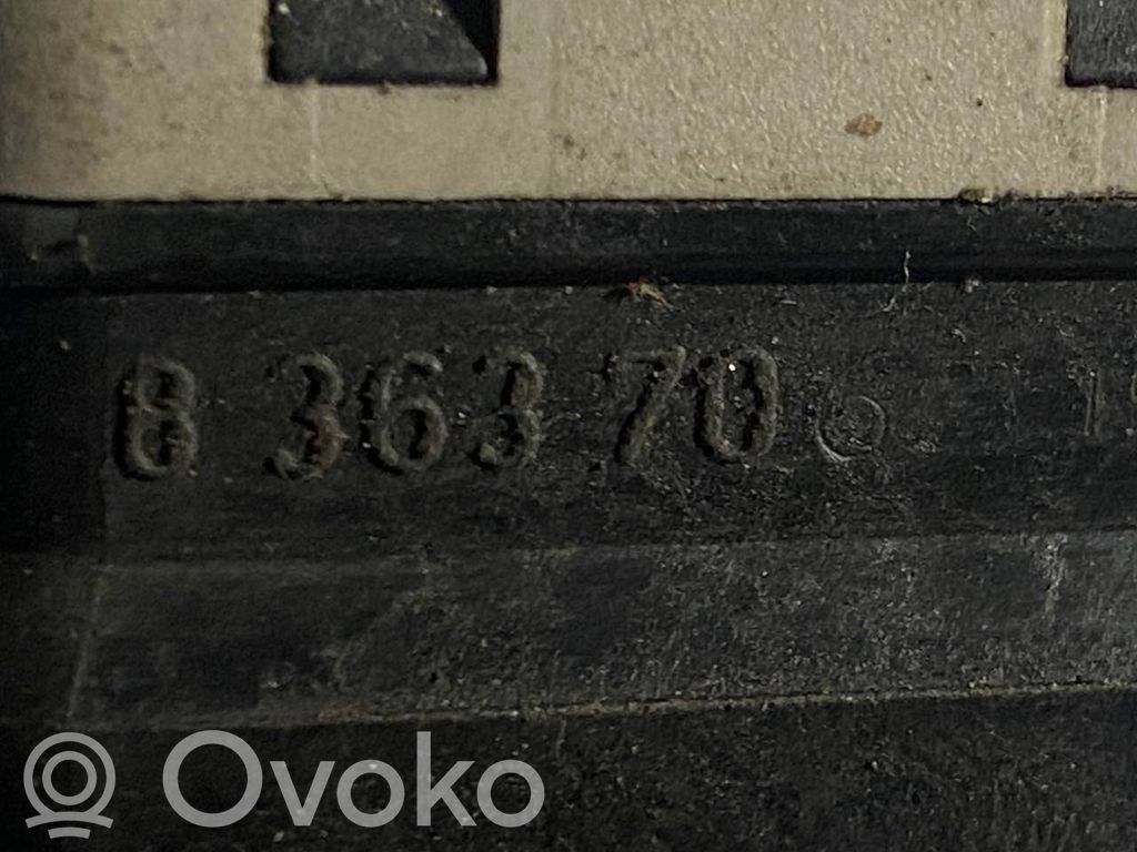 Ignition switch contacts