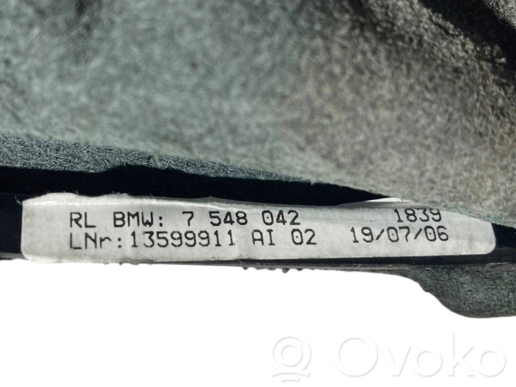 Ātrumu pārslēgšanas sviras dekoratīvā apdare (āda, uzgalis)