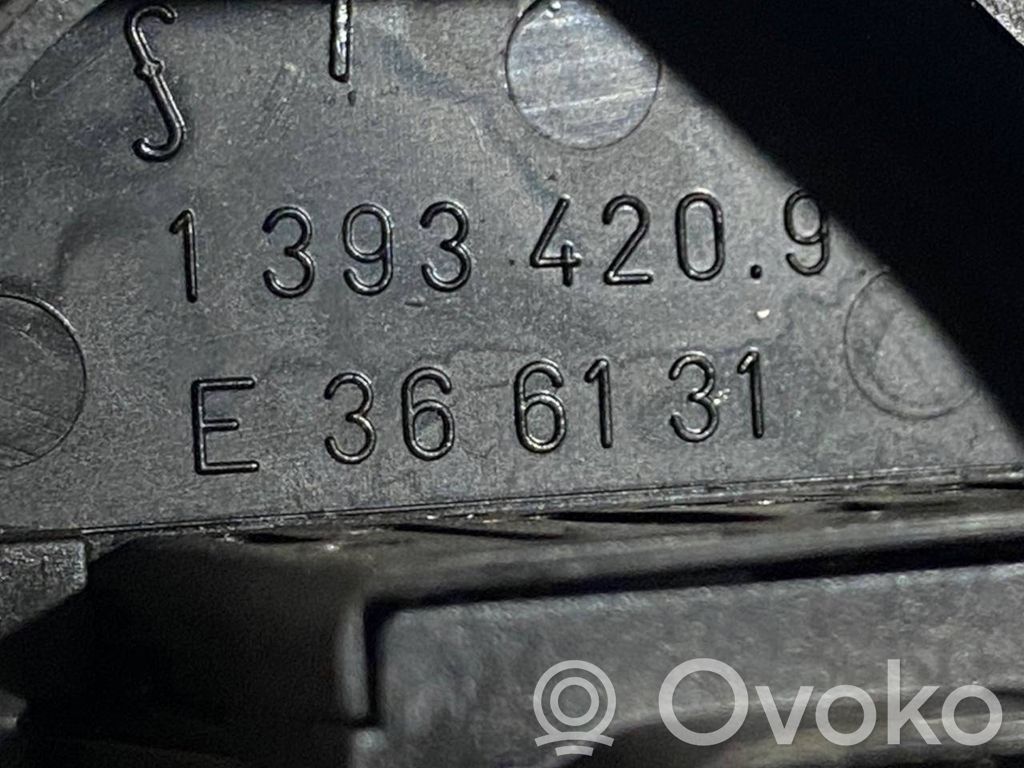 Lukturu augstuma regulēšanas slēdzis