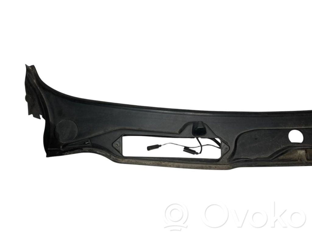 Stikla tīrītāja slotiņas