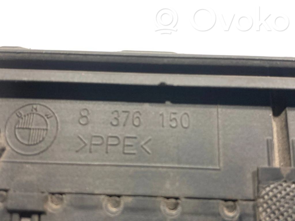 Задняя воздухо-вентиляционная решетка