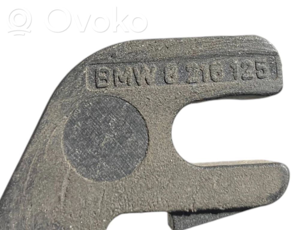 External opening handle