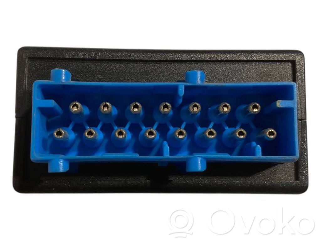 Window wiper relay
