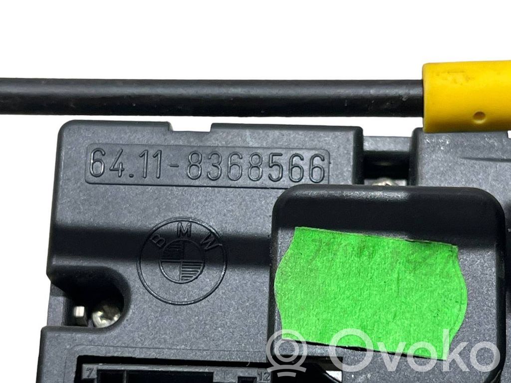 Air conditioning / climate control / interior heating control unit (in the passenger compartment)