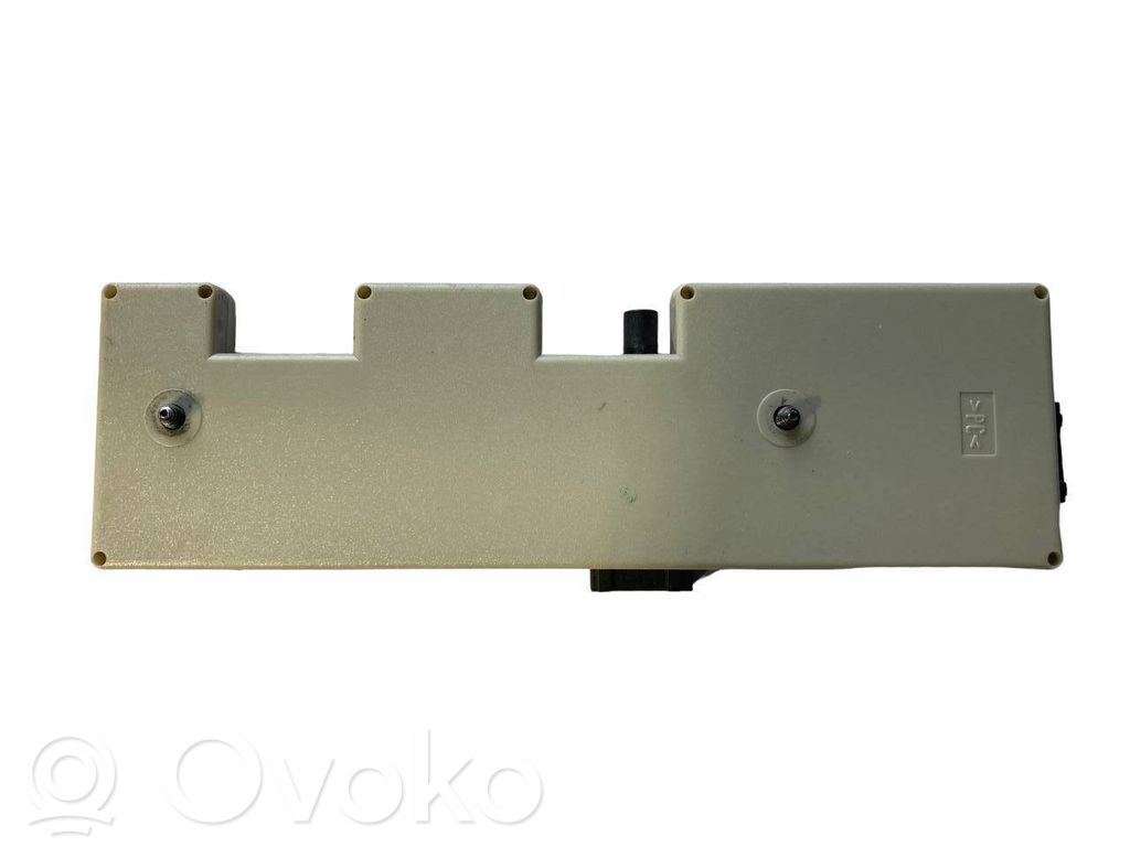 Antenna amplifier
