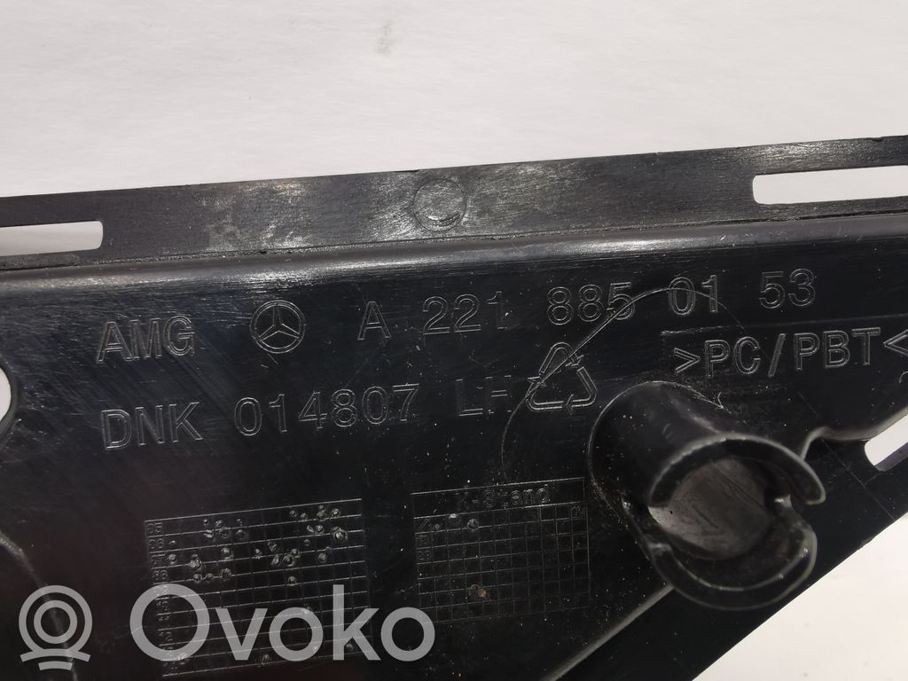 Apakšējais režģis (trīsdaļīgs)