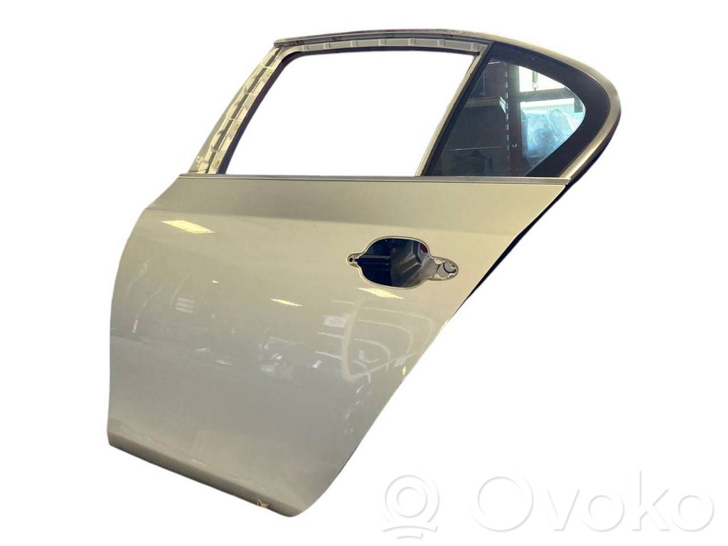 Rear door