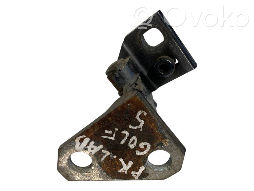 Priekšpusē augšējā vira (eņģe)