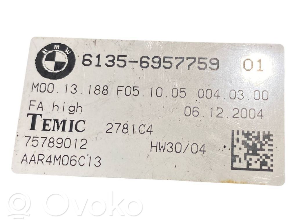 Durvju vadības bloks