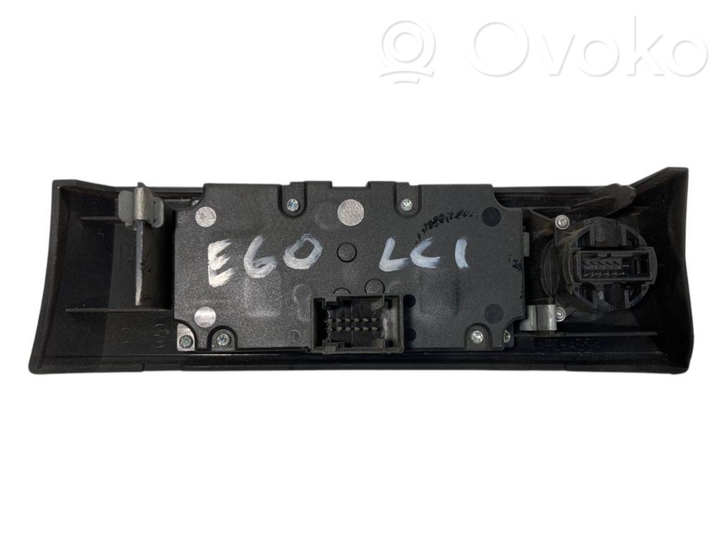 Headlight switch