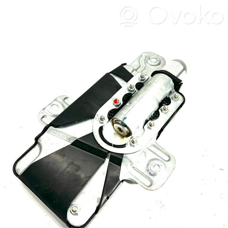 Priekšējo durvju drošības spilvens