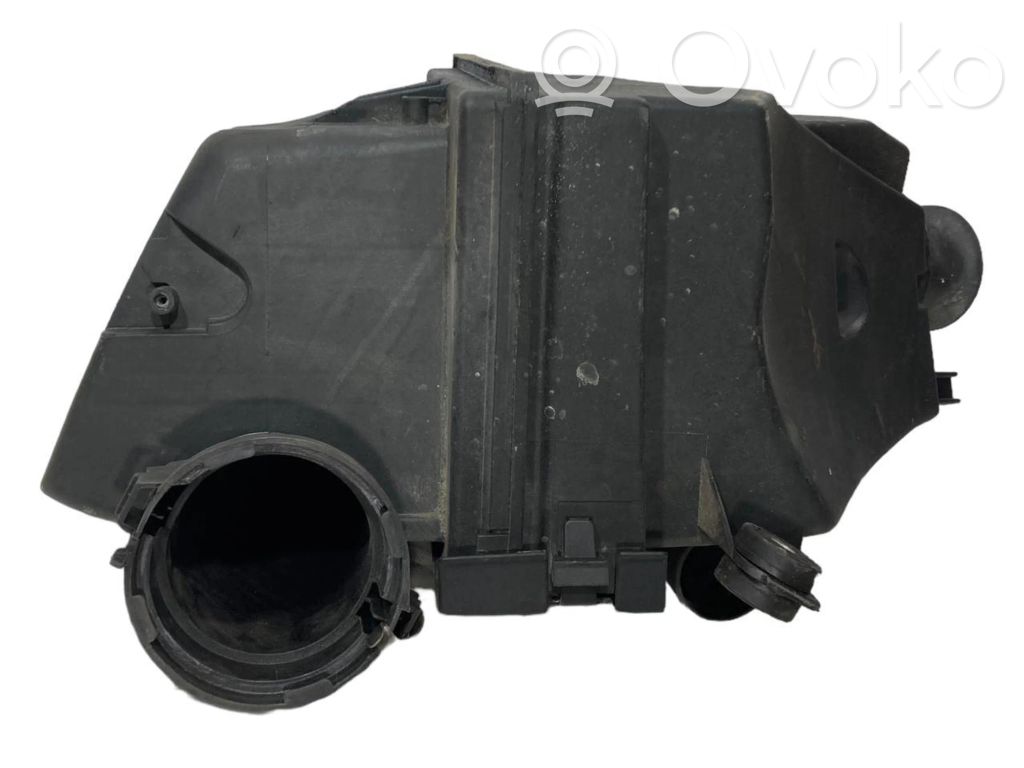 Air filter box