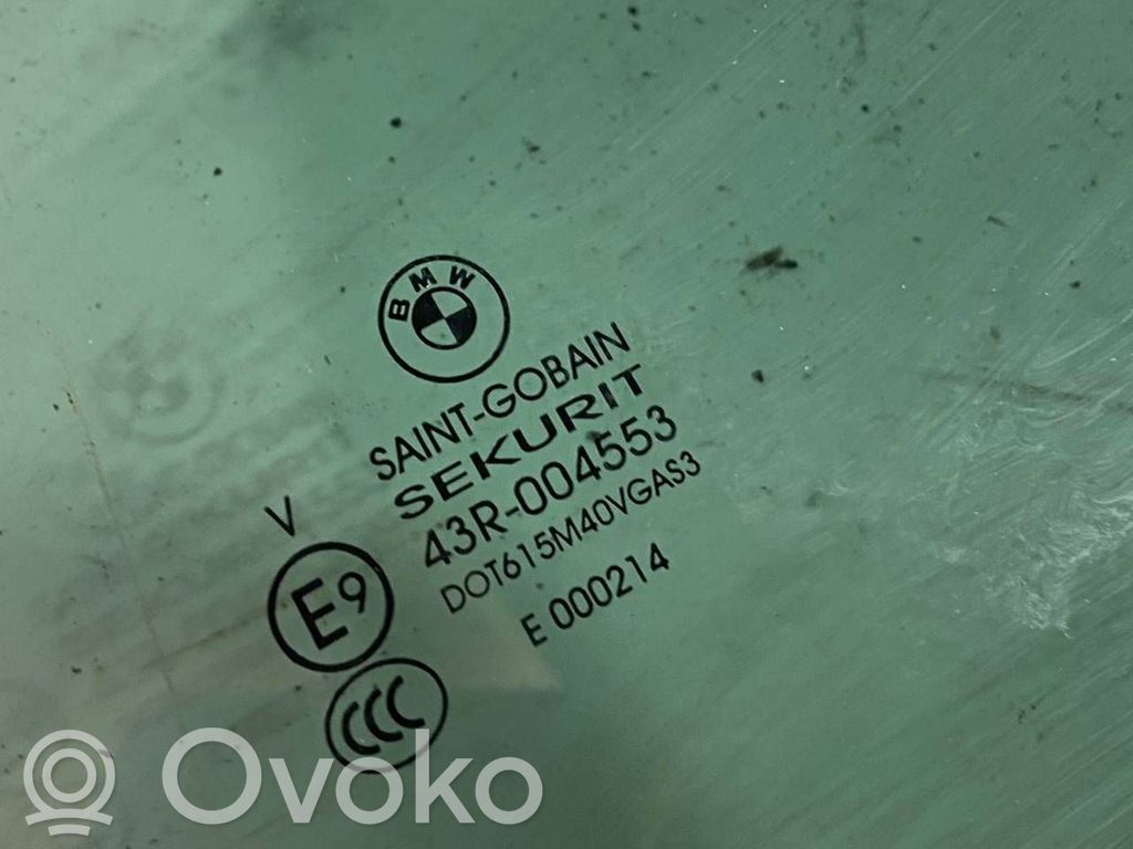 aizmugurējo durvju stikls