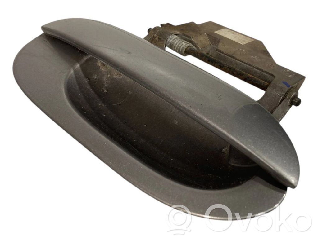 External opening handle