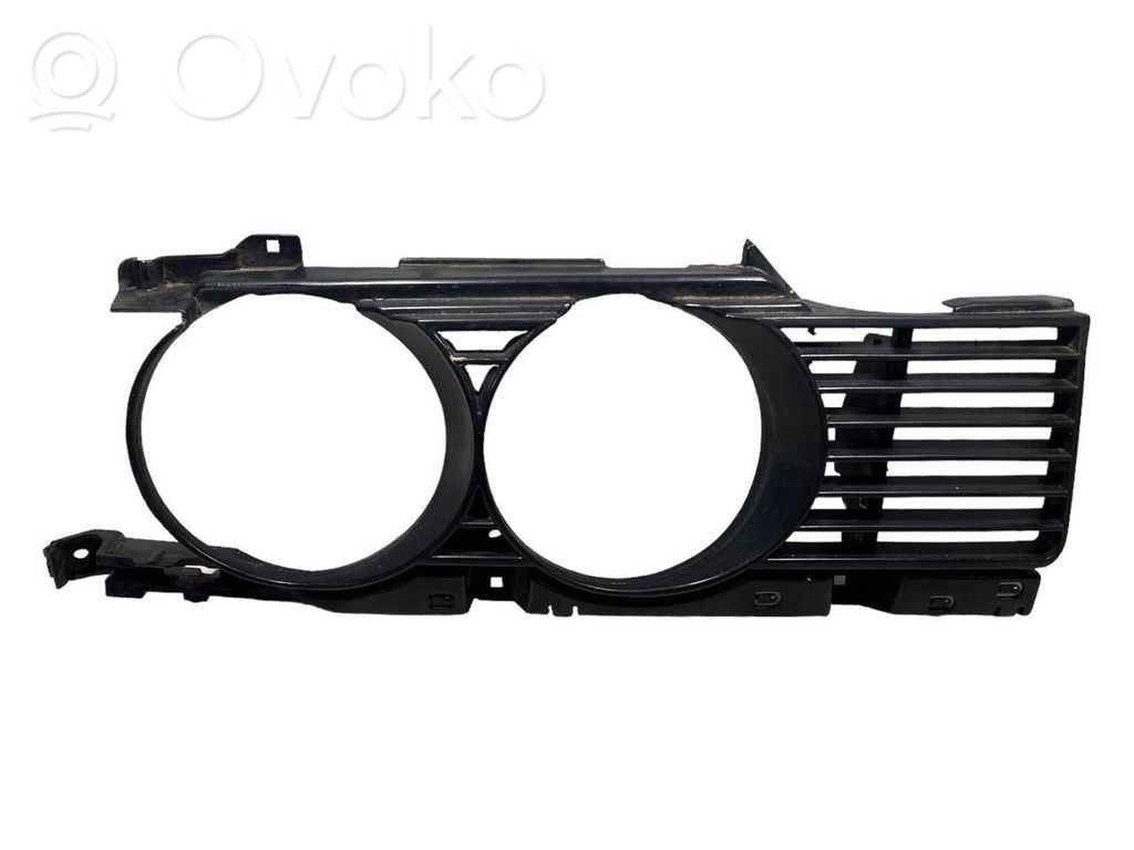 Headlight trim
