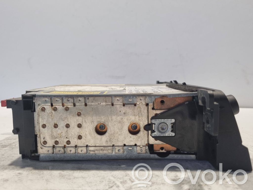 Radio / CD/DVD player / navigation