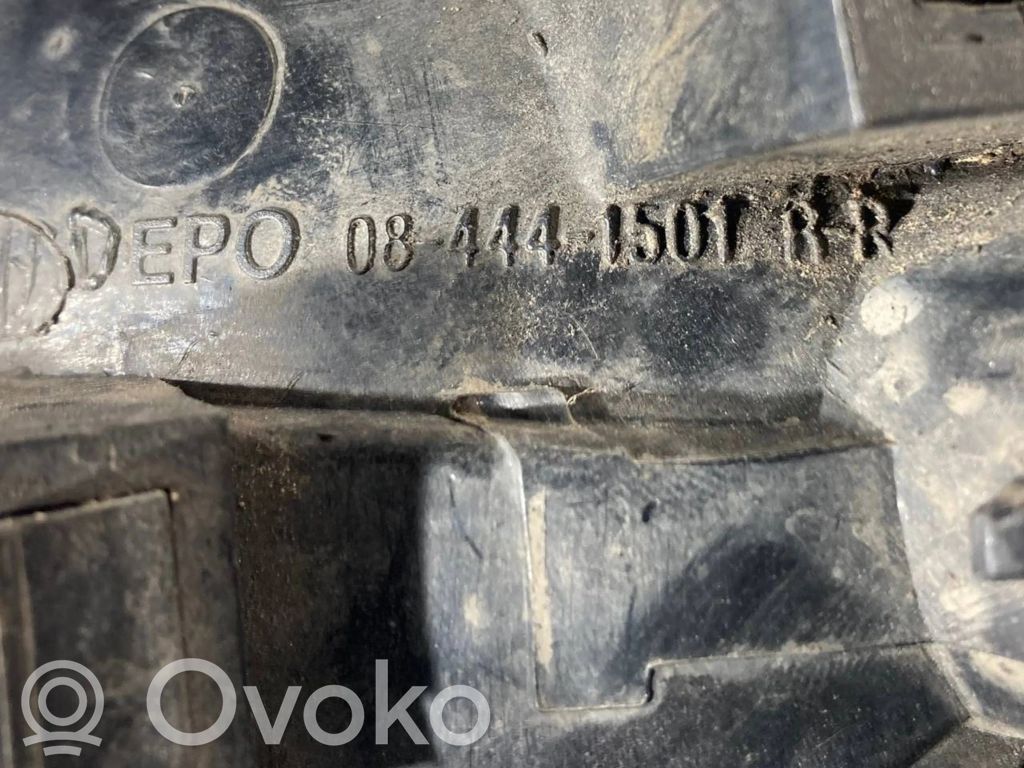 Передний поворотный свет