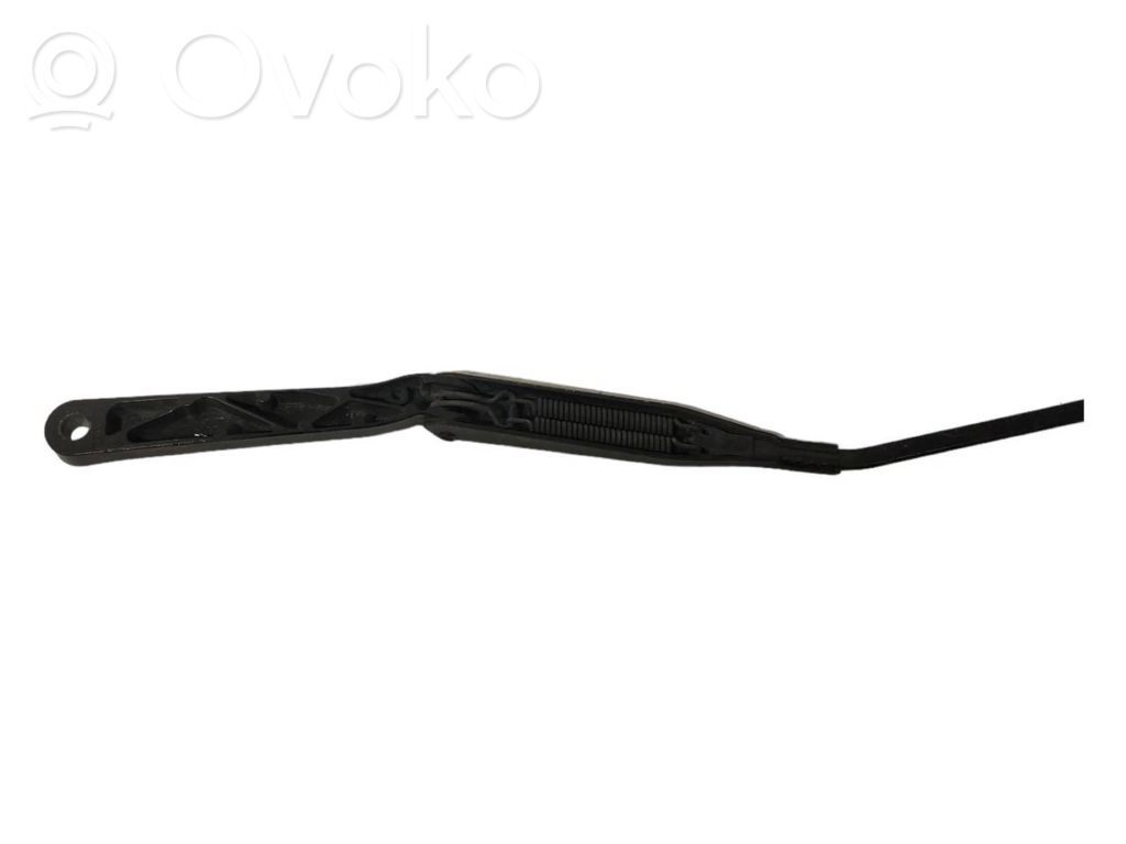 Windshield wiper arm