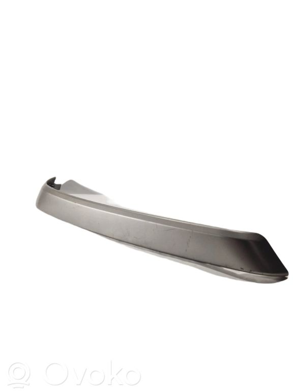 Cita veida salona detaļa