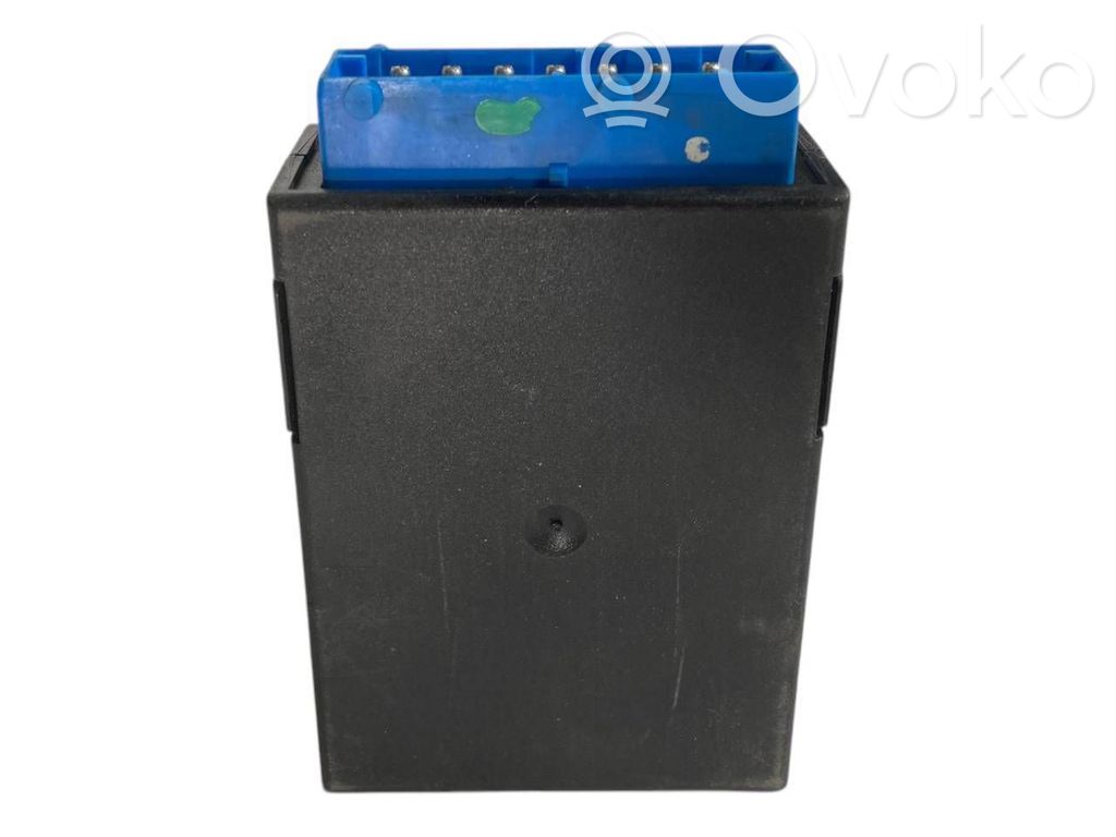 Window wiper relay