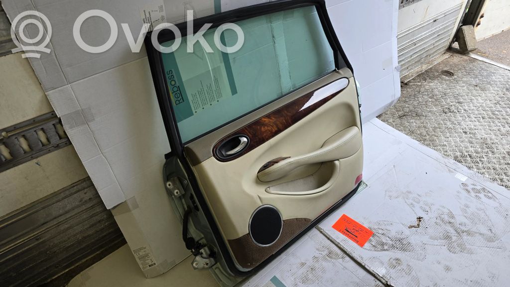 Rear door