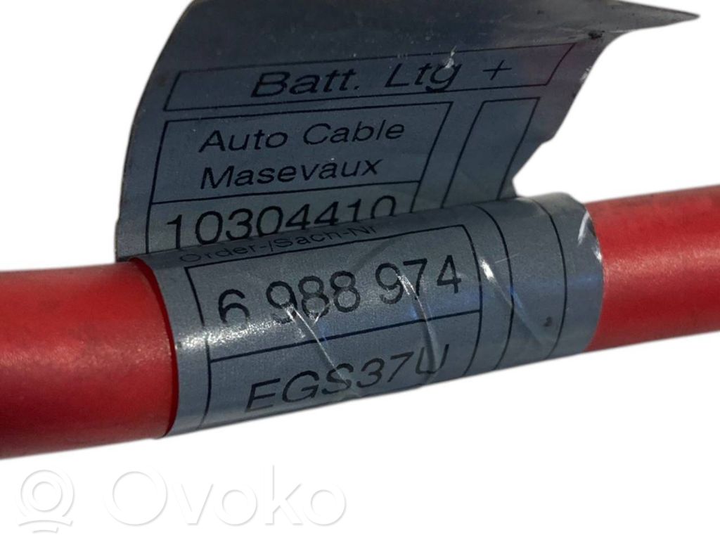Positive wire connection assembly
