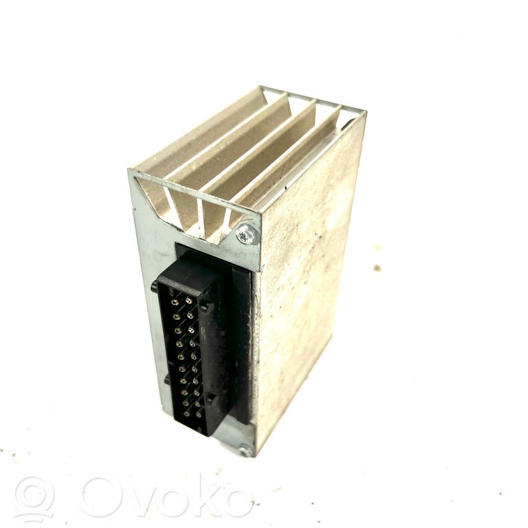 Sound amplifier