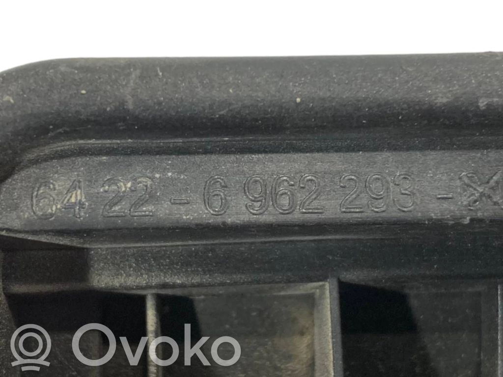 Ventilation grille
