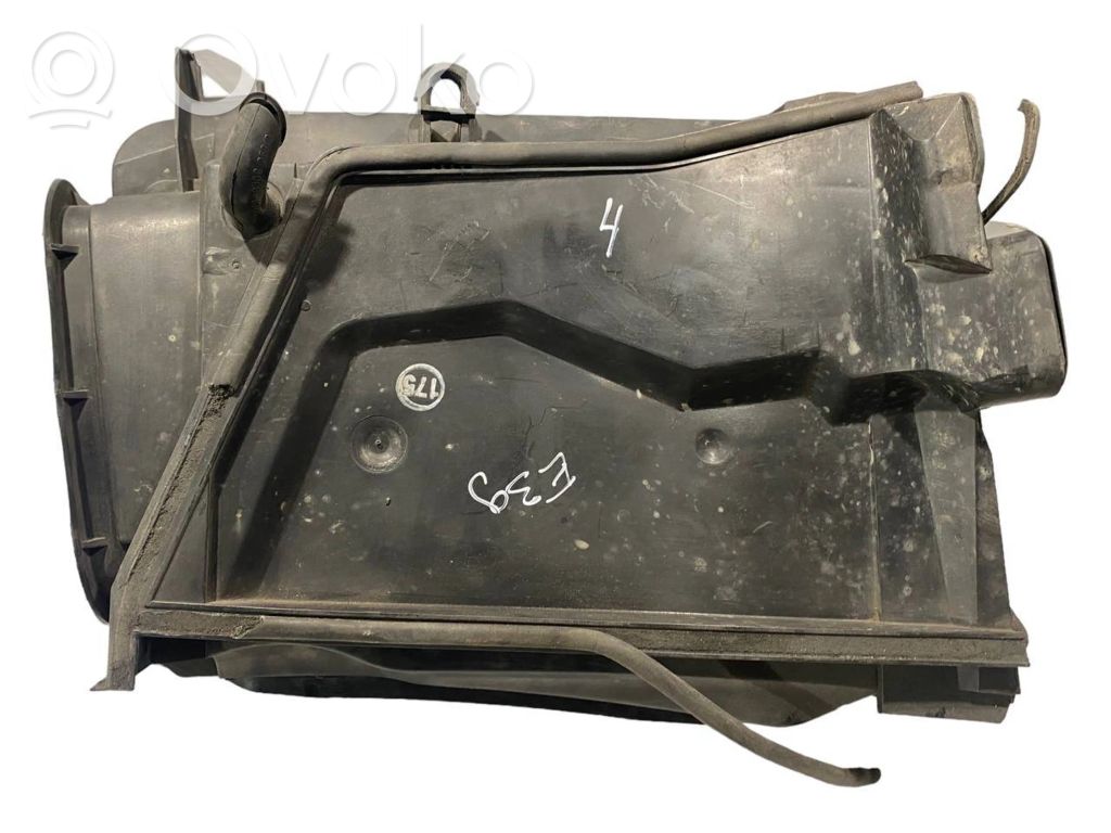 Plastic housing of the cabin air unit