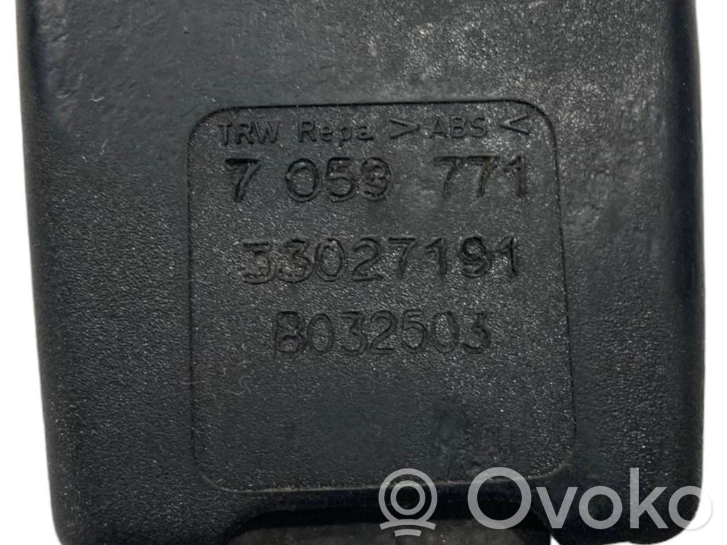 Aizmugurējās jostas sprādze