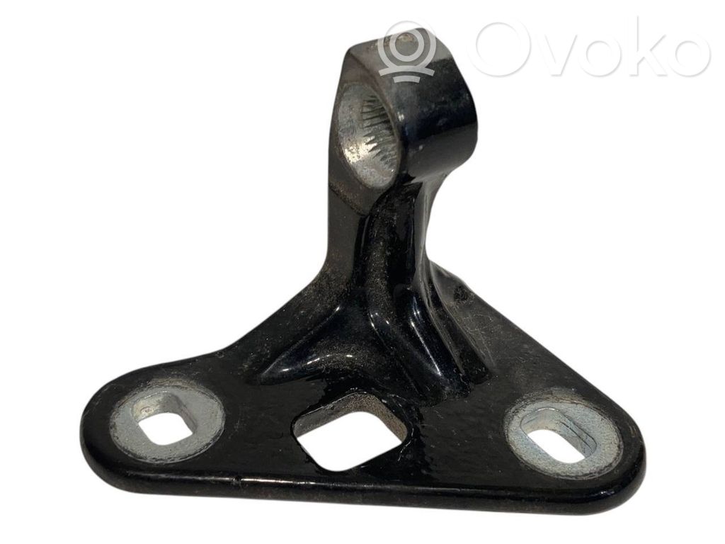 Front upper hinge