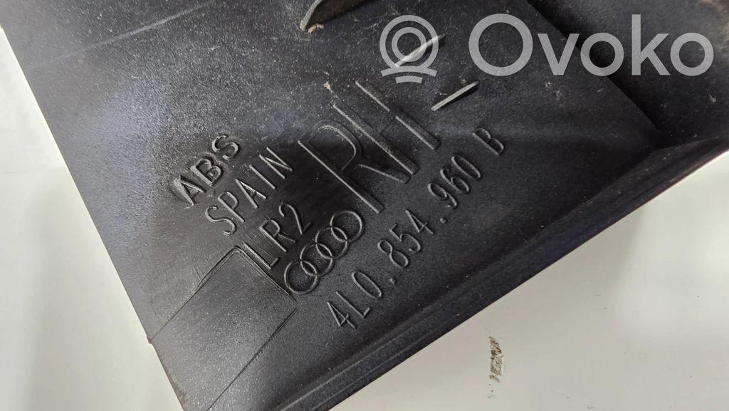 Spārna dekoratīvā apdare (moldings)